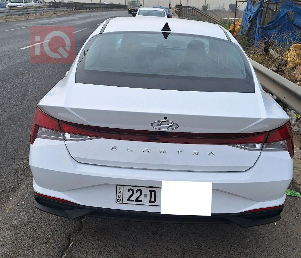 هیوندای ئەلەنترا